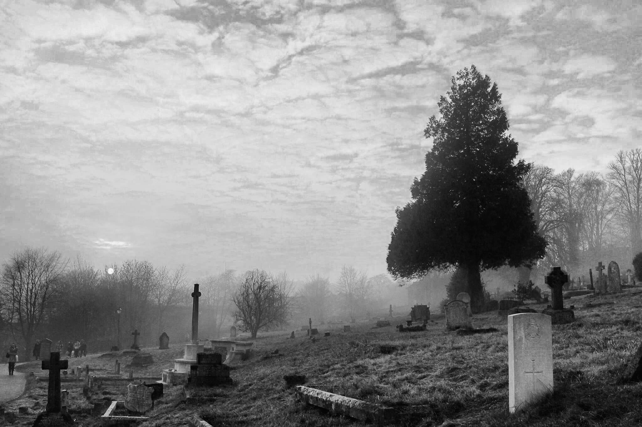 cemetery-clouds-cloudy-674732 (1)
